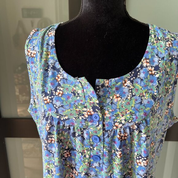 Floral Sleeveless Tunic Top in size XL - Picture 4 of 10